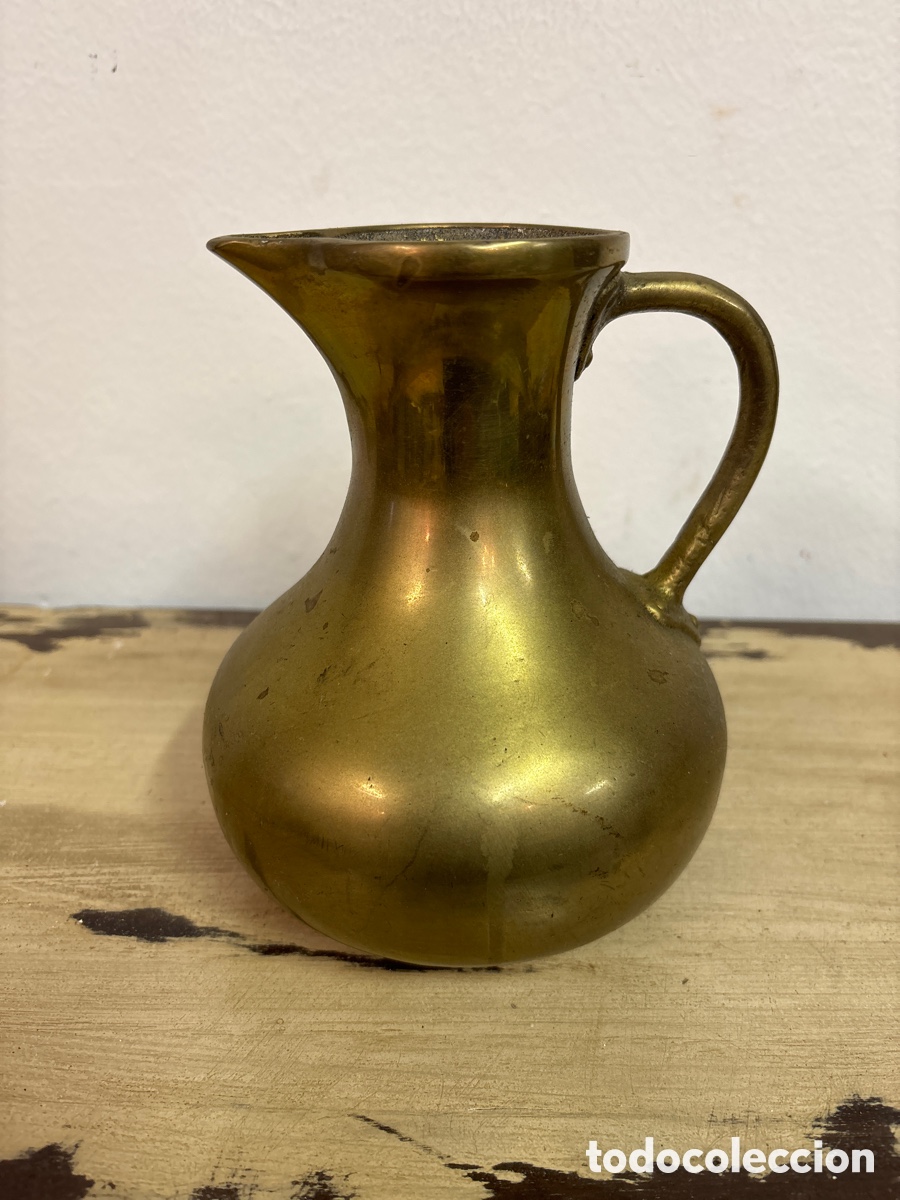 Vintage: Jarra de bronce antigua - Foto 1