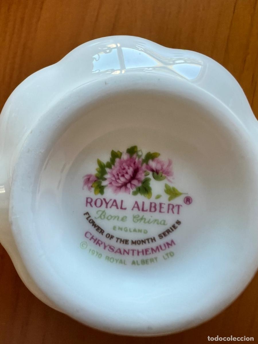 Vintage: Juego de Caf&eacute; colecci&oacute;n Royal Albert Flowers of the month CHRYSANTHEMUM