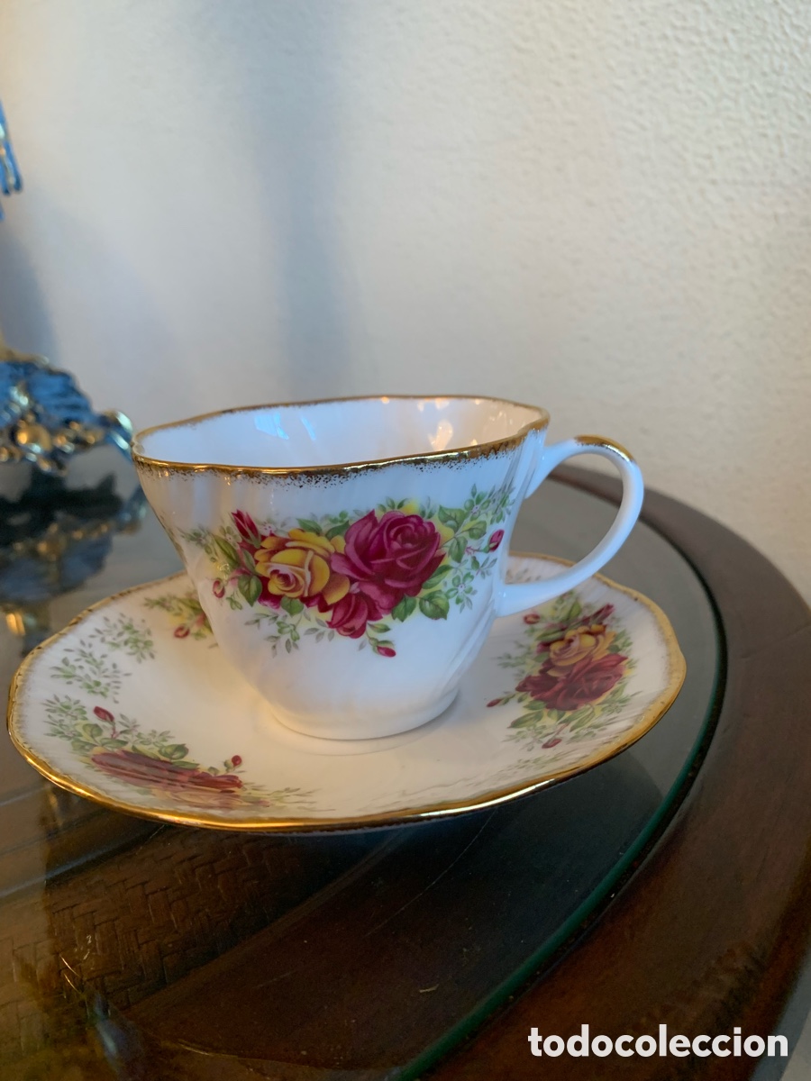 Vintage: Taza de porcelana Rosina