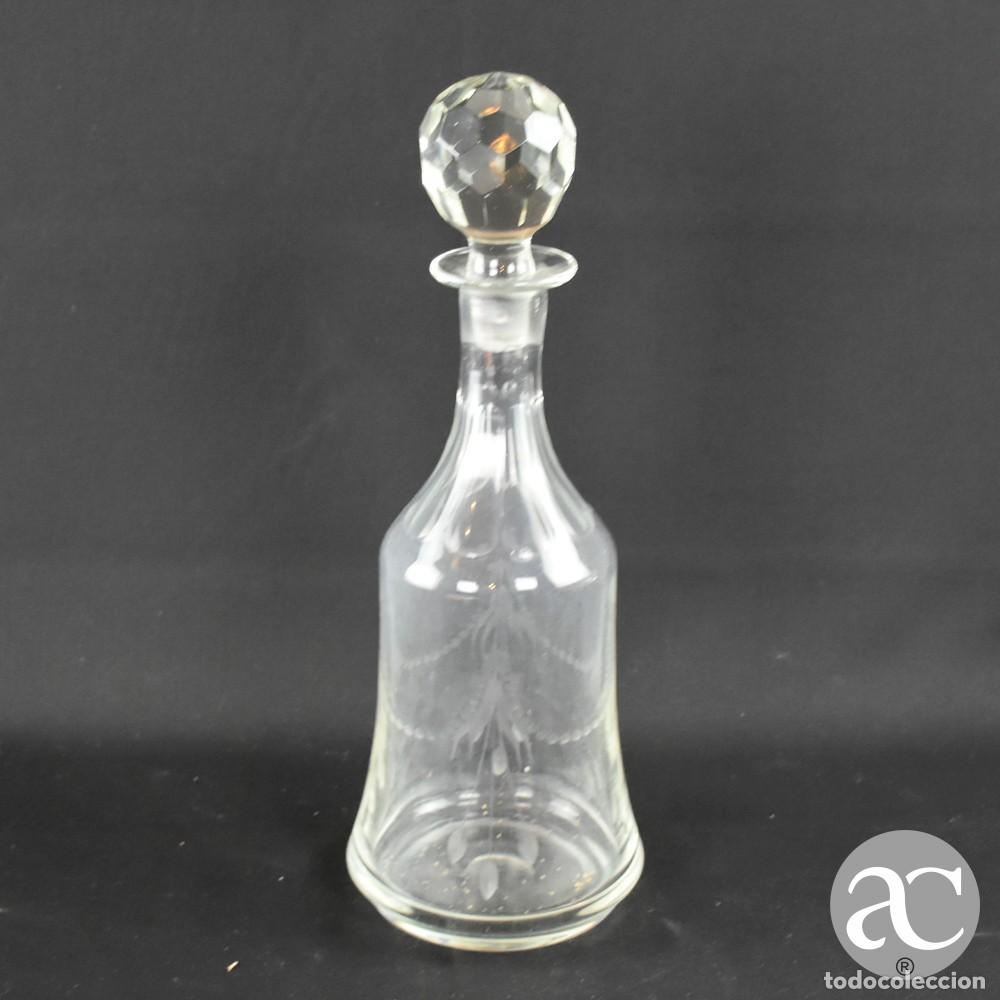 Vintage: Garrafa com rolha em cristal com grinaldas - Foto 1
