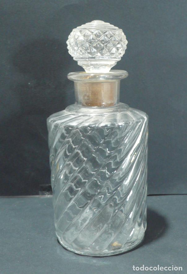 Vintage: PEQUE&Ntilde;A BOTELLA DE CRISTAL - Foto 1