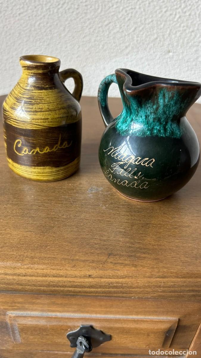 Vintage: Dos jarras de recuerdo de Canad&aacute; - Foto 1