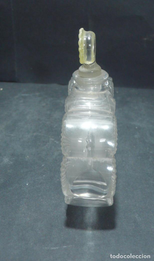 Vintage: PEQUE&Ntilde;O FRASCO DE CRISTAL - Foto 2