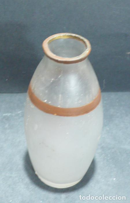 Vintage: PEQUE&Ntilde;O JARRON EN CRISTAL - Foto 2