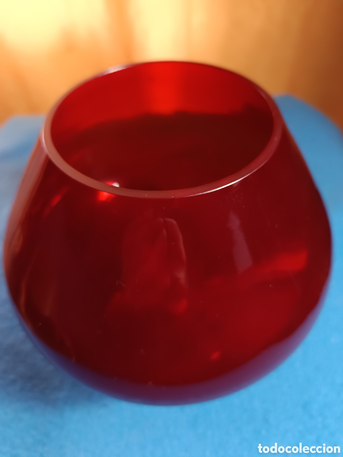 Vintage: Gran copa de co&ntilde;ac o centro rojo con base transparente. - Foto 3
