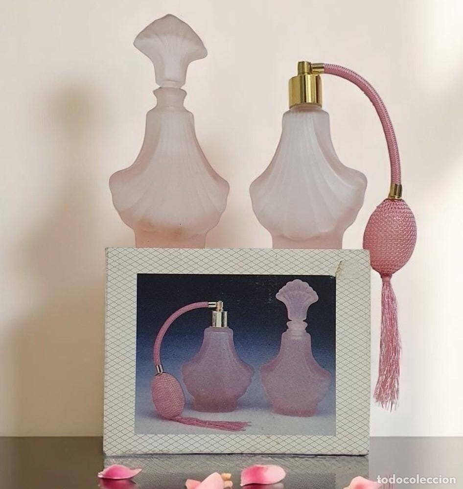 Vintage: Juego Vintage de Frascos de Perfume de Cristal Rosa con Atomizador | Caja Original | &Uacute;ltima Unidad