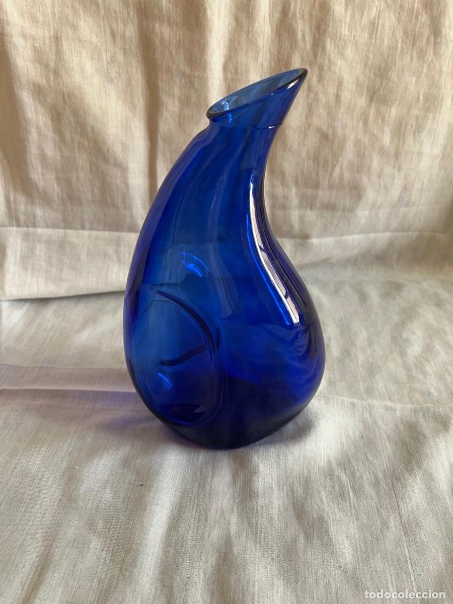 Vintage: Jarra azul de cristal - Foto 1