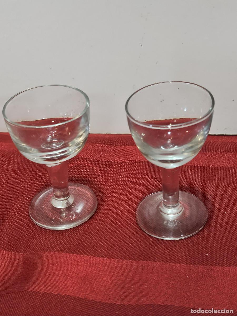 Vintage: 2 mini copas de cristal - Foto 1