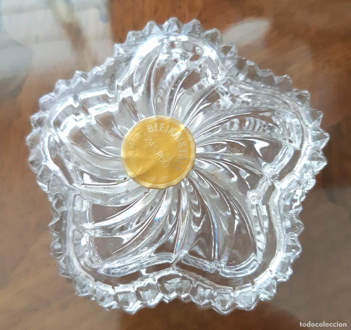Vintage: CAJITA CON TAPA, EN CRISTAL TALLADO NACHTMANN, 24% PLOMO, NUEVA, CON PEGATINA ORIGINAL