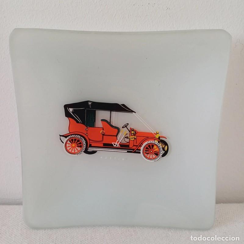 Vintage: Chance Glass Decorative Automotive Plate Depicting Vintage Austin
