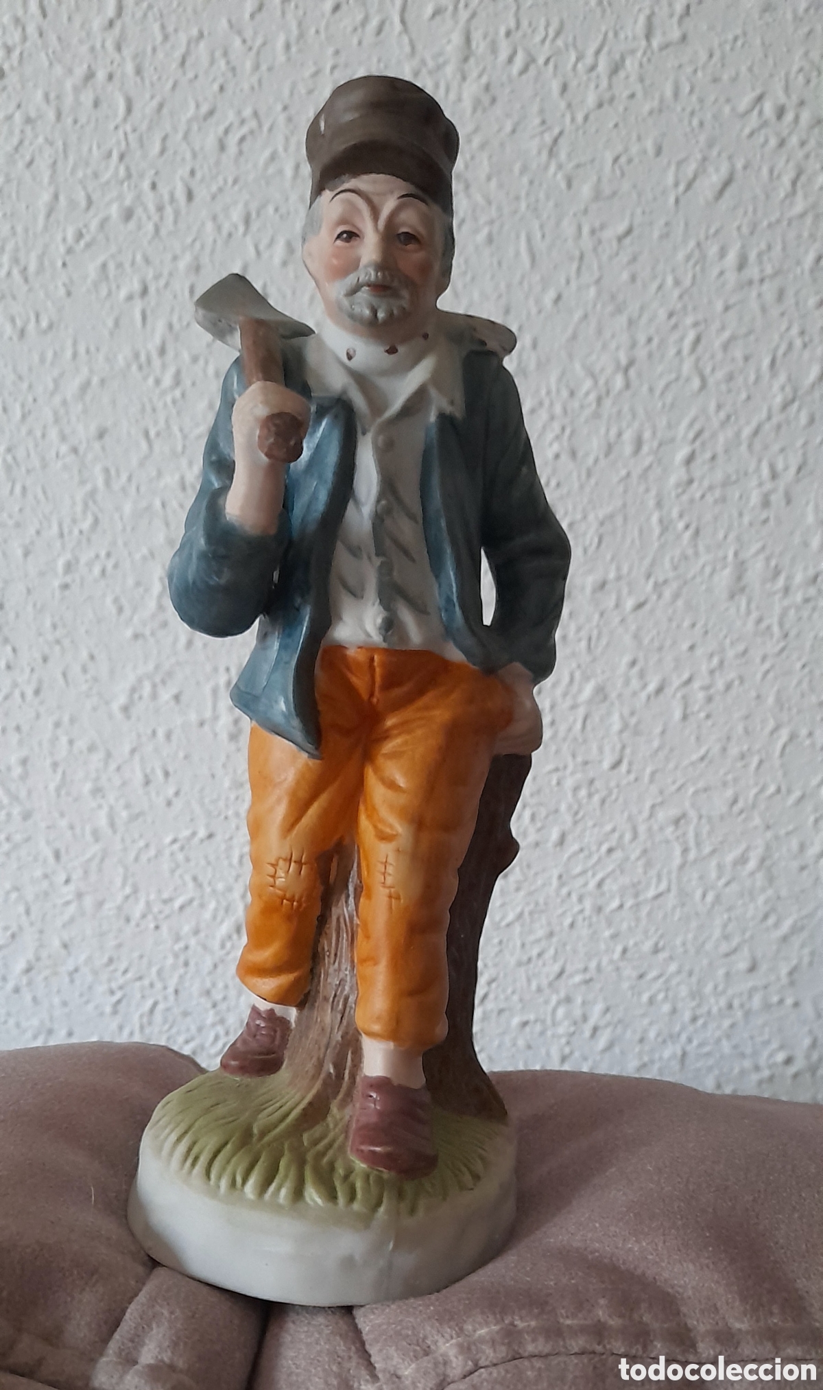 Vintage: Figura le&ntilde;ador biscuit - Foto 3