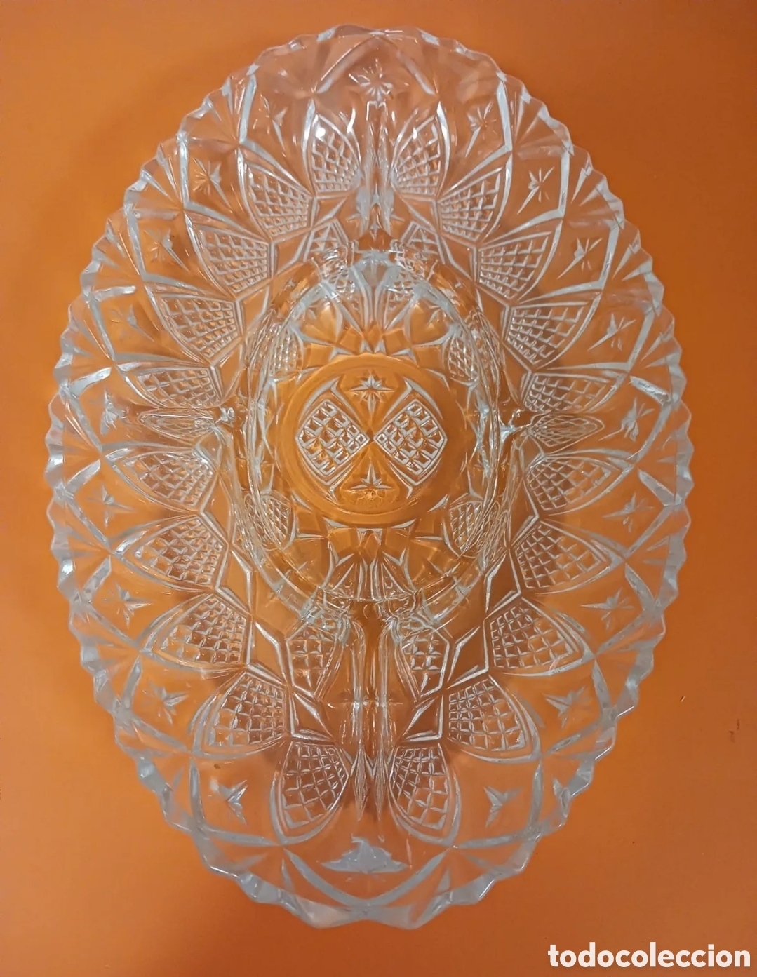 Vintage: Bandeja de cristal tallado. Muy buena.