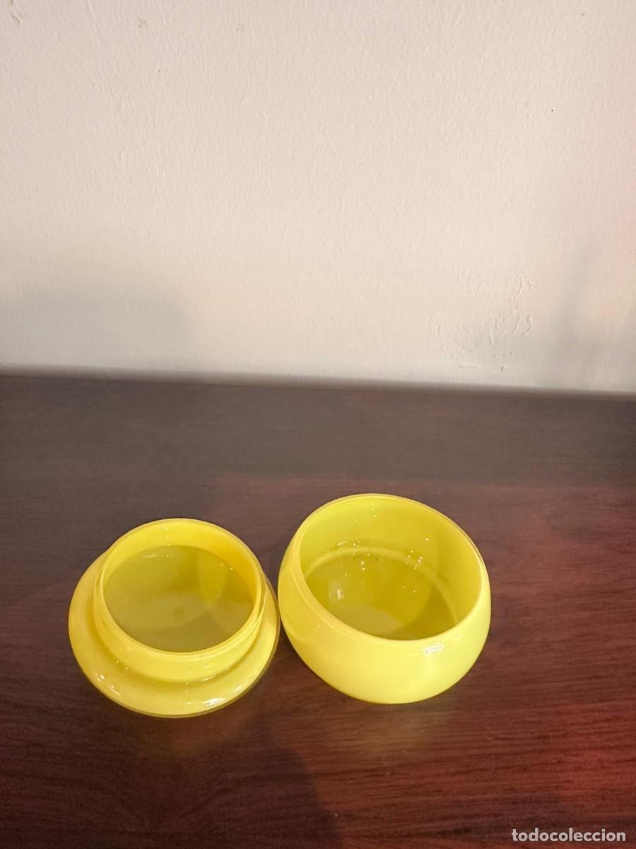 Vintage: Juego de tocador opalina amarillo - Foto 5