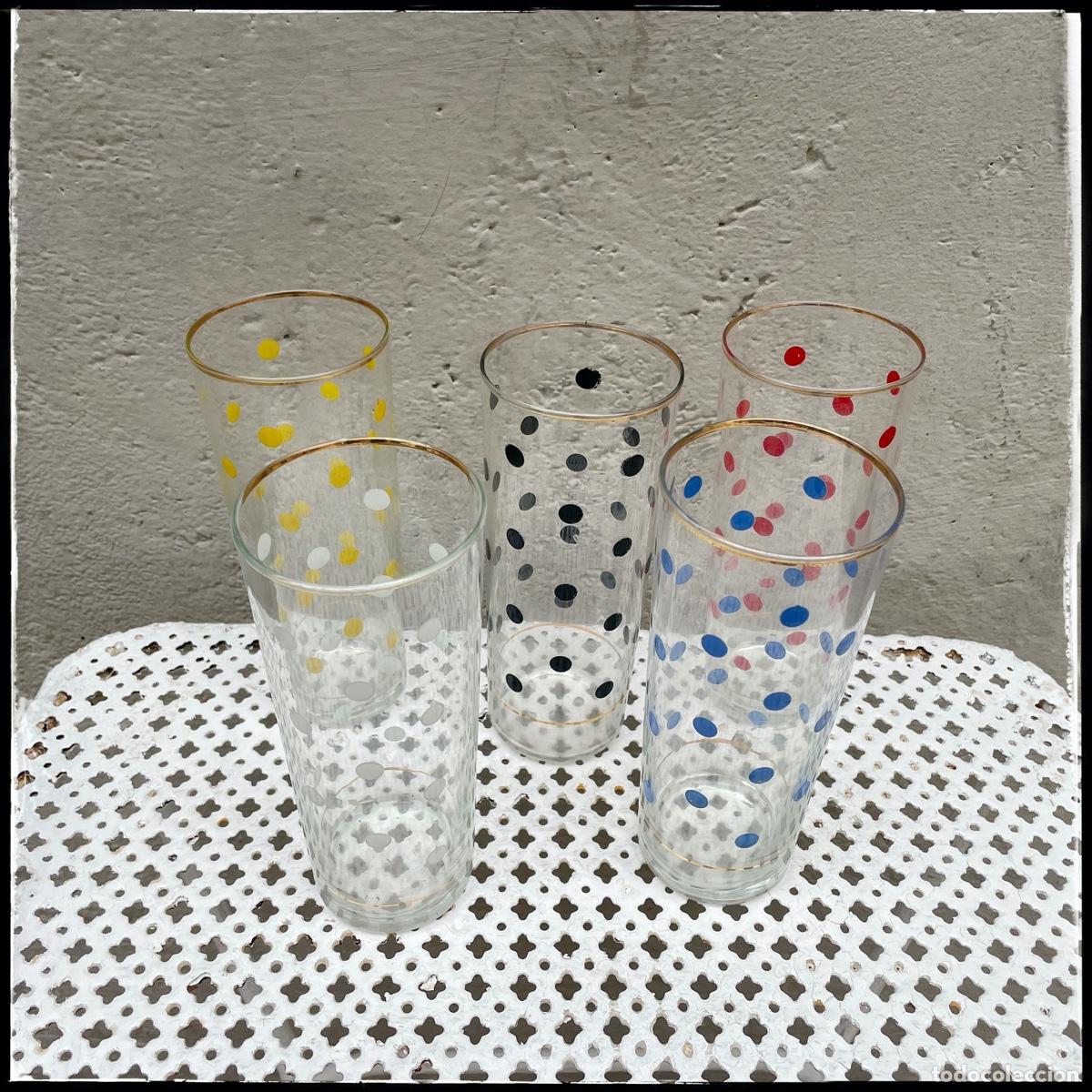 Vintage: 5 vasos tubo con decoraci&oacute;n de topos de colores