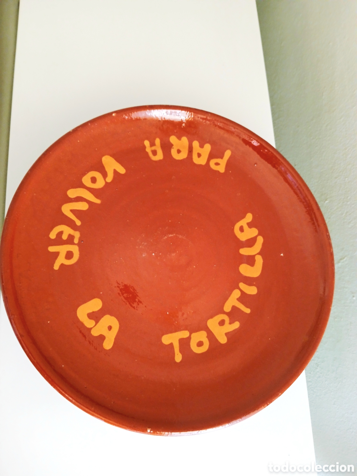 Vintage: Fuente vuelca tortillas