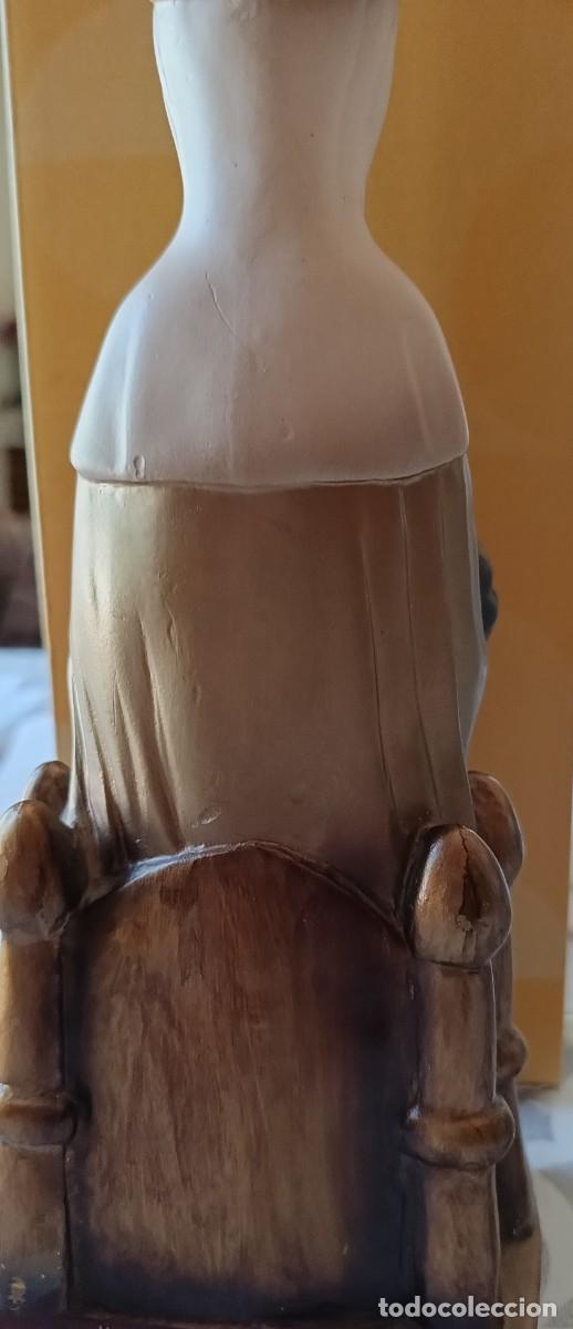 Vintage: Virgen de Monserrat dorada - Foto 2
