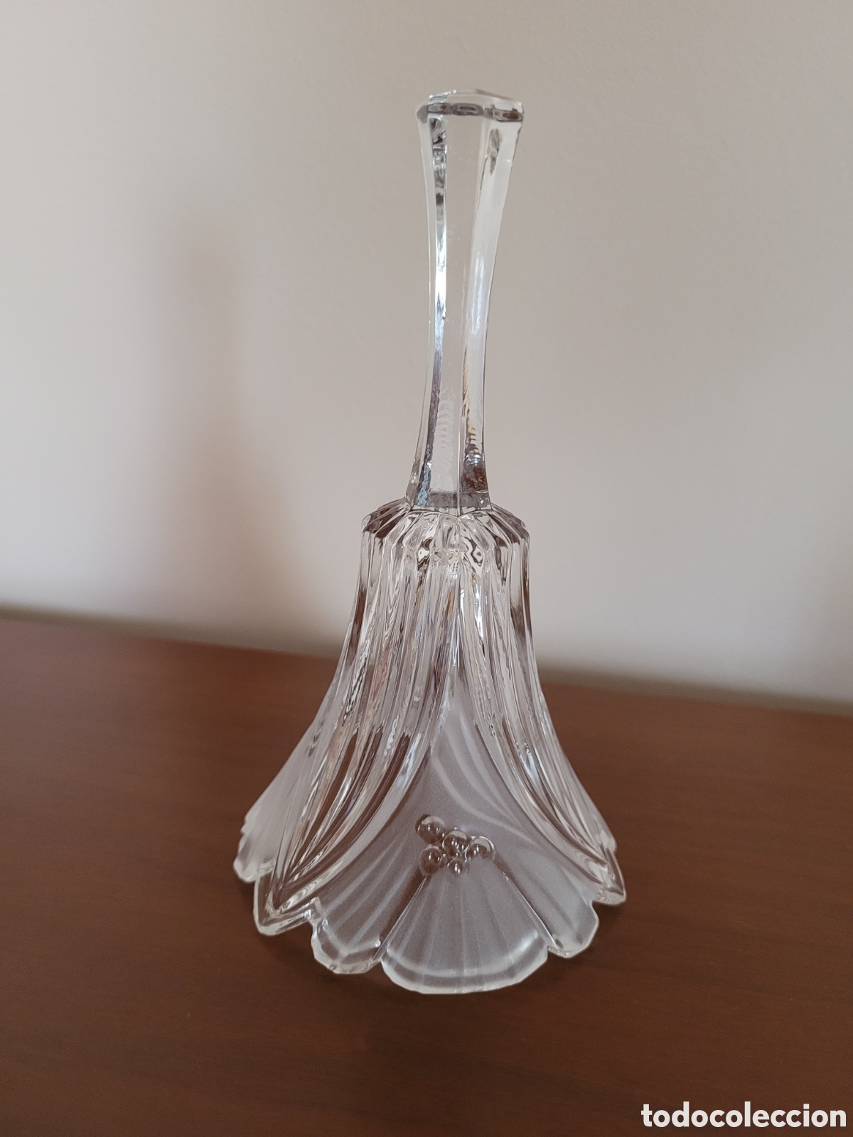 Vintage: CAMPANA DE CRISTAL, TALLADA