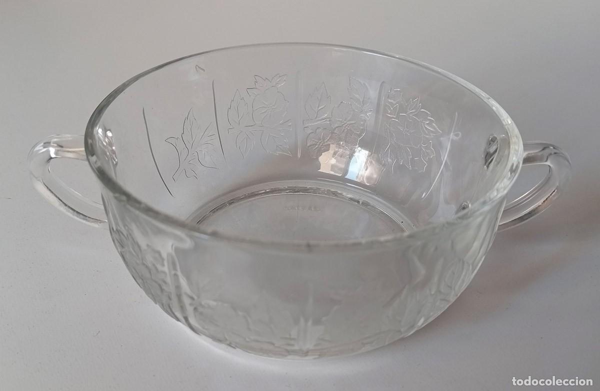 Vintage: TAZA VINTAGE DE CRISTAL DECORADA