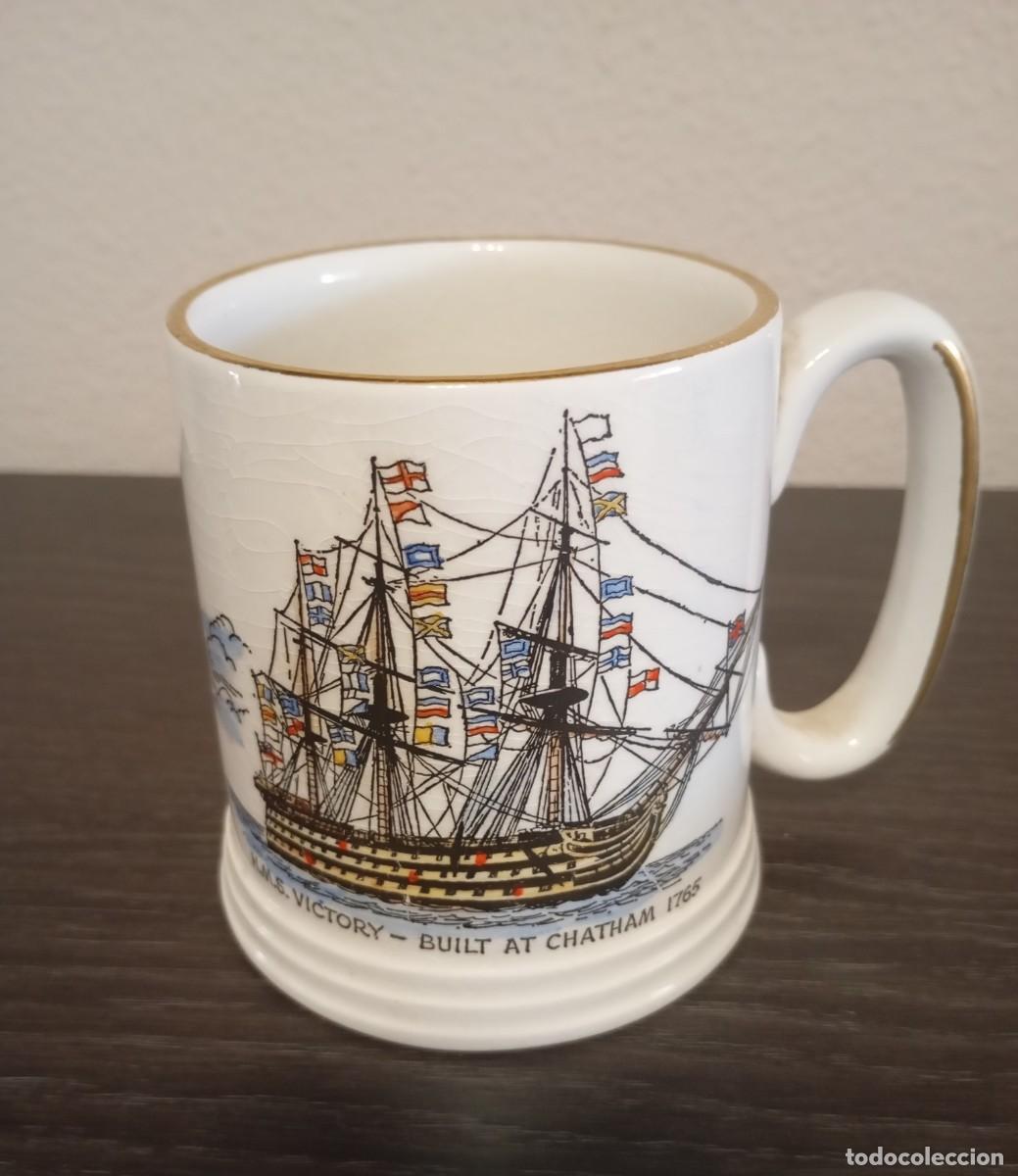 Vintage: TAZA DE CER&Aacute;MICA CONMEMORATIVA DEL BUQUE DE MARINA REAL,EL HMS VICTORY,HECHO POR LORD NELSON POTTERY