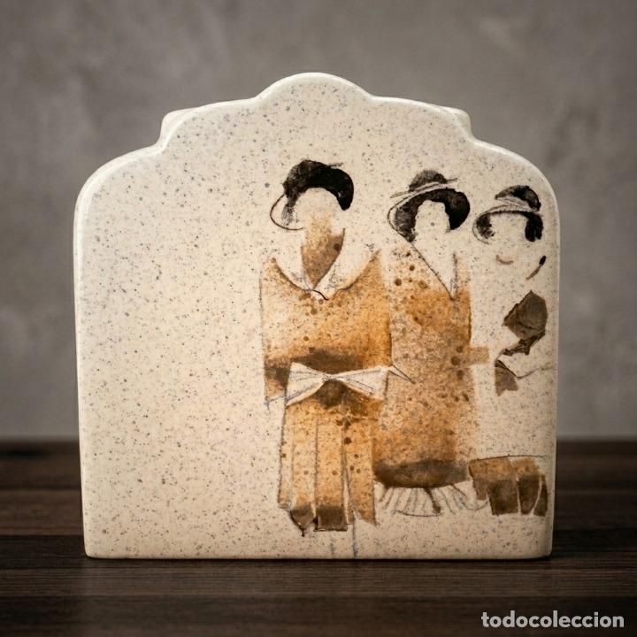 Vintage: Jarr&oacute;n Vintage de Dise&ntilde;o - Est&eacute;tica Art D&eacute;co - Figuras Estilizadas A&ntilde;os 20 - Cer&aacute;mica Art&iacute;stica