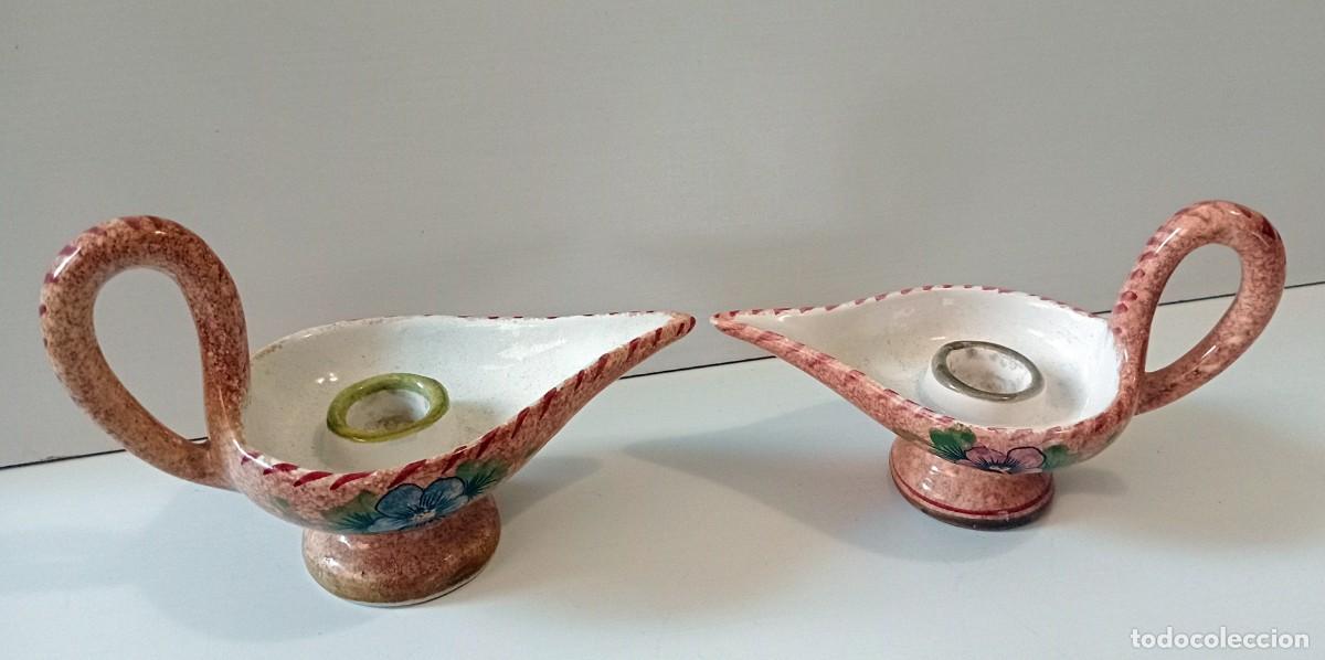 Vintage: PAREJA DE ANTIGUOS PORTAVELAS CON ASA EN CER&Aacute;MICA