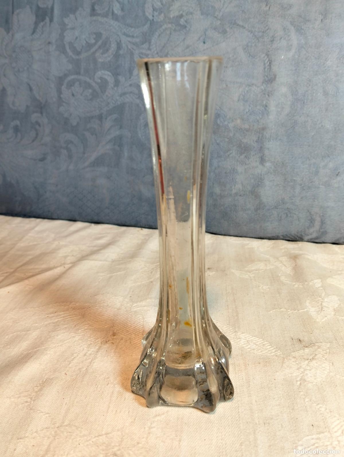 Vintage: Jarr&oacute;n florero peque&ntilde;o vidrio cristal transparente relieve vertical base decorada vintage a&ntilde;os 40-50