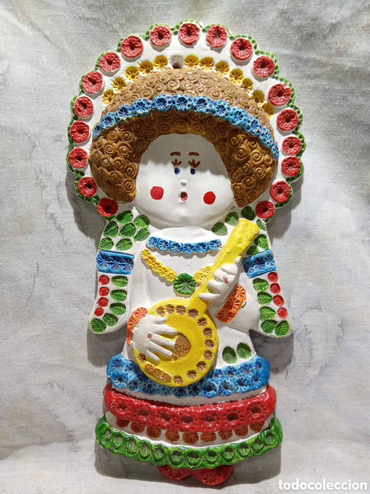 Vintage: BONITA FIGURA DE BARRO PINTADO