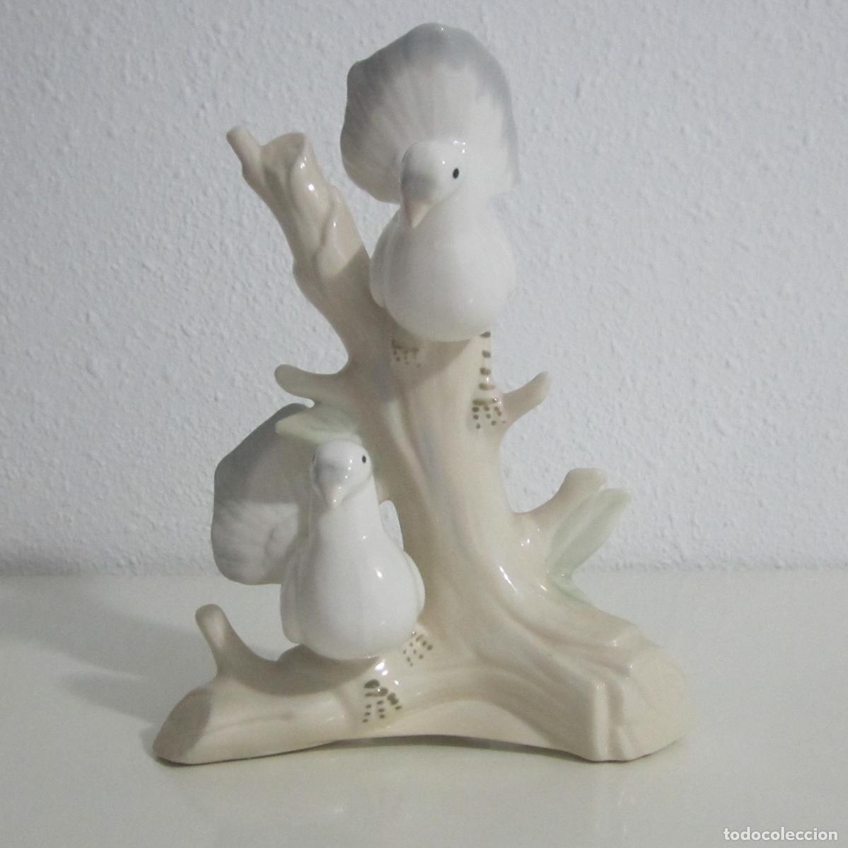 Vintage: FIGURA PORCELANA PALOMAS EN RAMA EN PERFECTO ESTADO