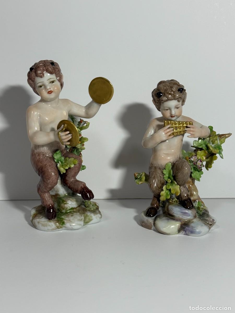 Vintage: Pareja de Angelitos Musicos Capodimonte Capodimonti de porcelana, 14 cm.