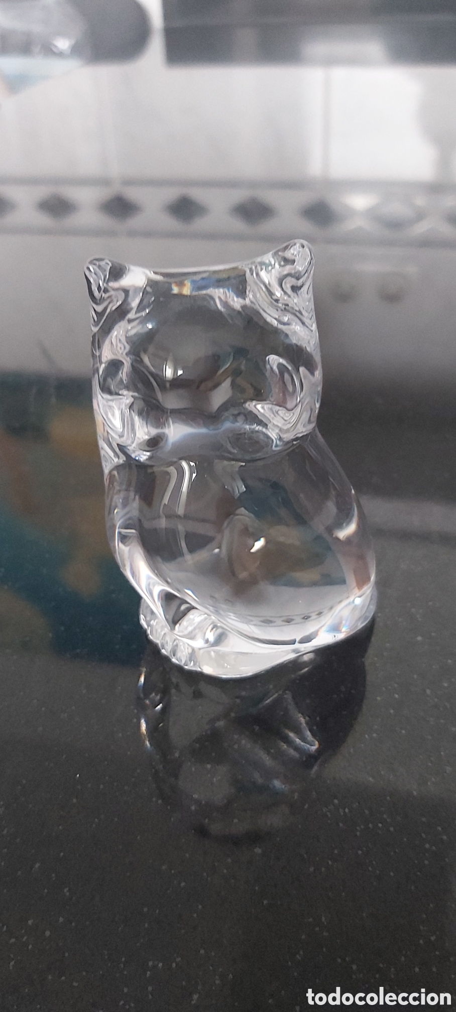 Vintage: Figura de B&uacute;ho en Cristal Macizo &ndash; Atribuci&oacute;n: Saint-Louis (Francia)