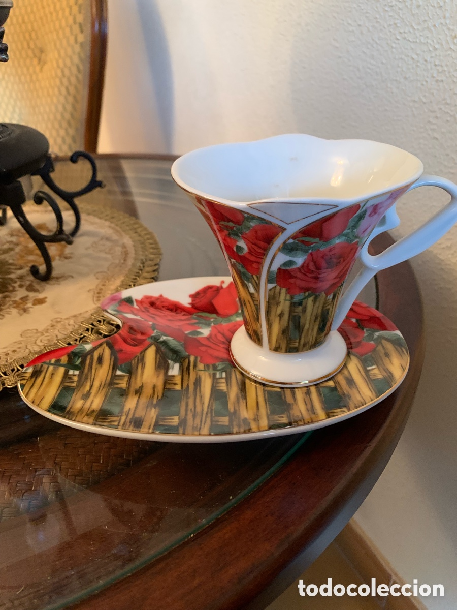 Vintage: Taza grande de porcelana y pkato