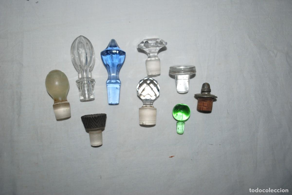 Vintage: TAPONES DE CRISTAL DE COLORES .