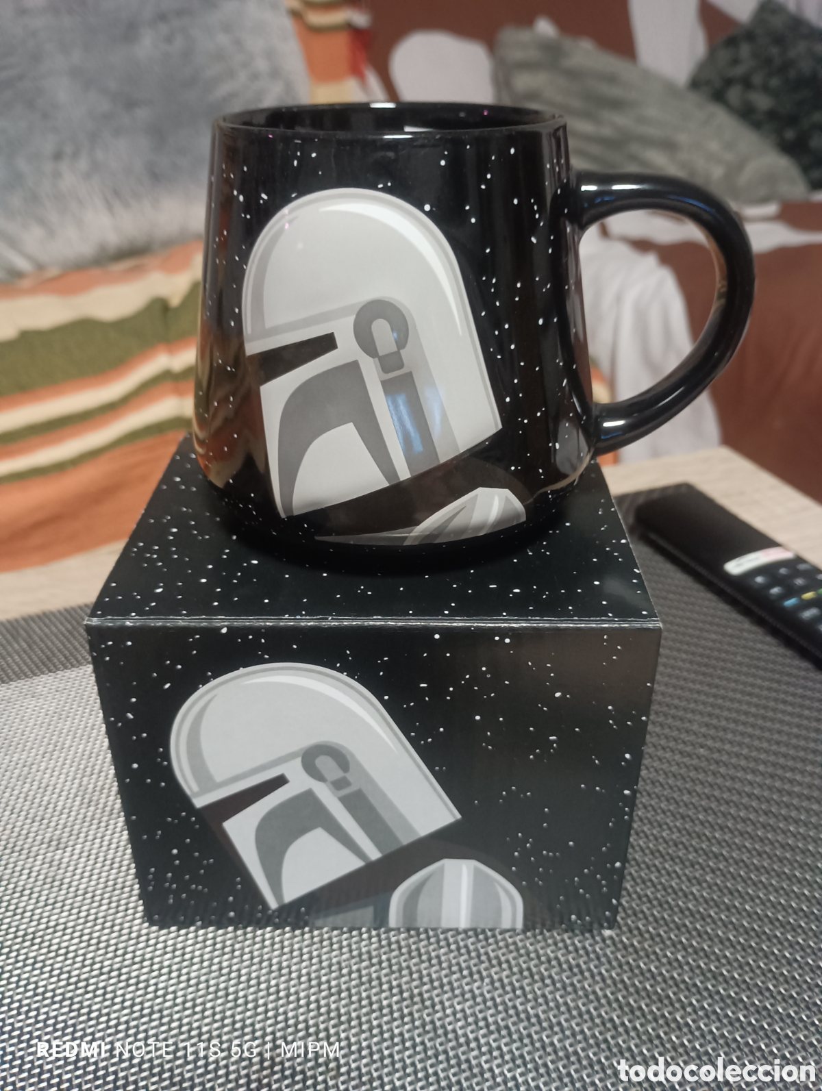 Vintage: Taza El Mandaloriano y Grogu de Star Wars.