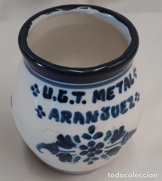 Vintage: ANTIGUO VASO DE CERAMICA ESMALTADA DE U.G.T. METAL ARANJUEZ