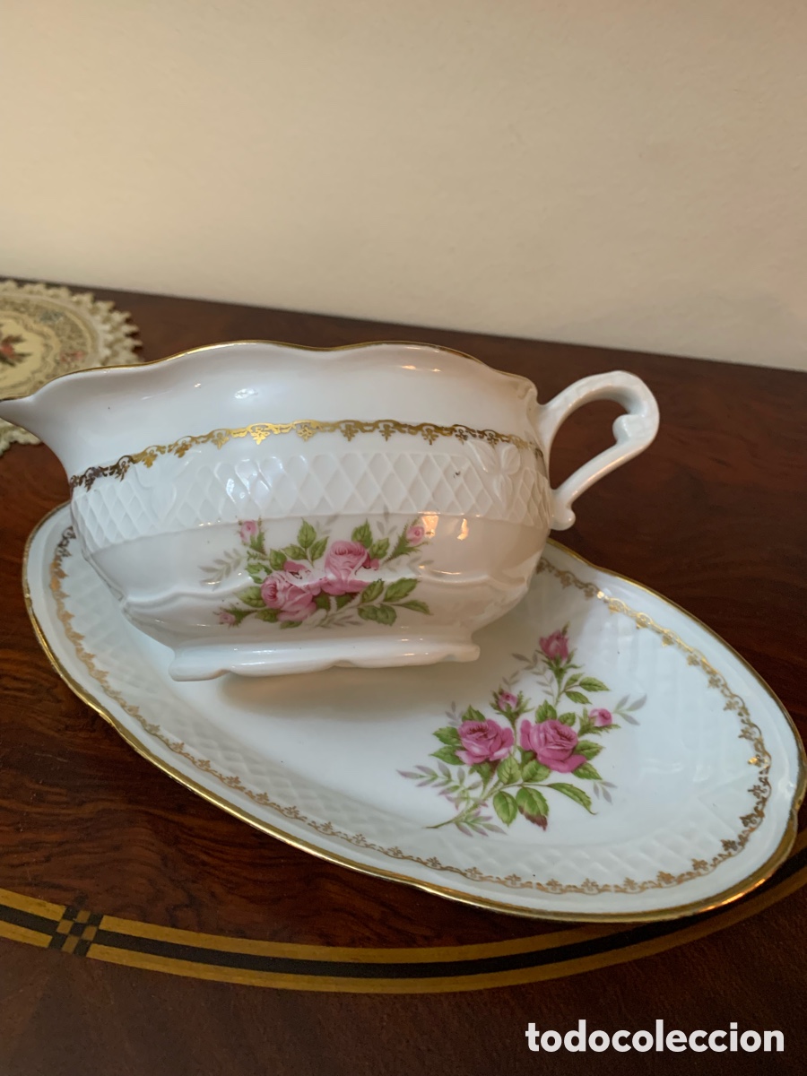 Vintage: Salsera Vintage Rosas de Porcelana con Bandeja a Juego