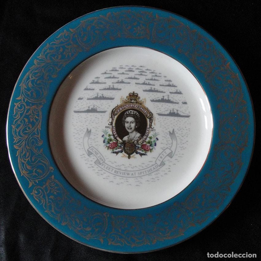 Vintage: REINA ISABEL II - PLATO CONMEMORATIVO DEL JUBILEO DE PLATA 1952-1977 -