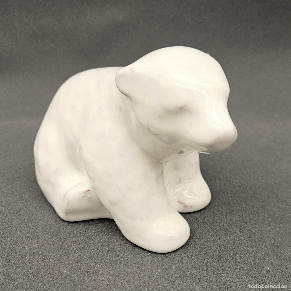 Vintage: Oso polar de cer&aacute;mica de Dietmar Liedtke de la Majolika de Karlsruhe.