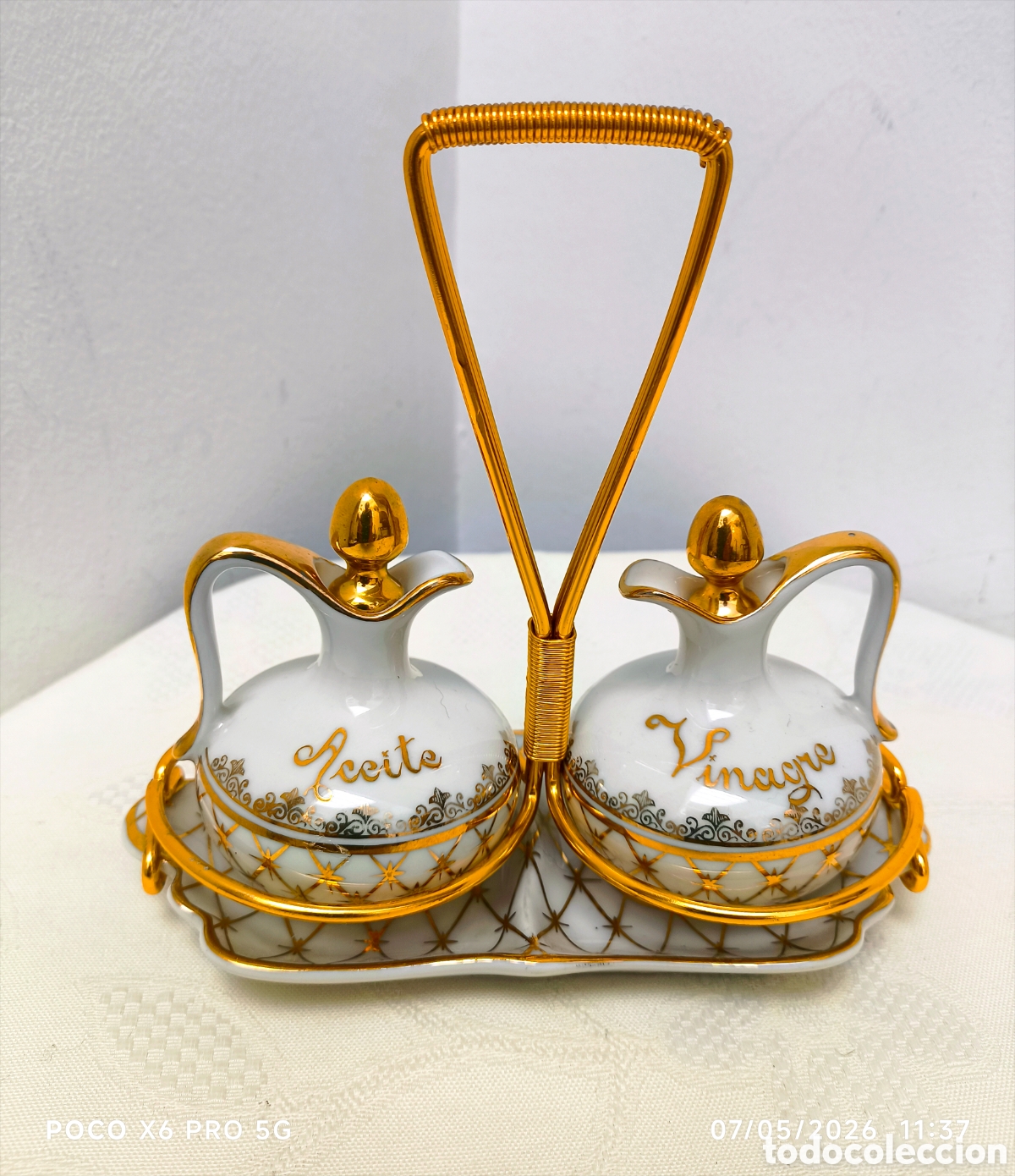 Vintage: Vinagreta y aceitera de porcelana blanca y oro