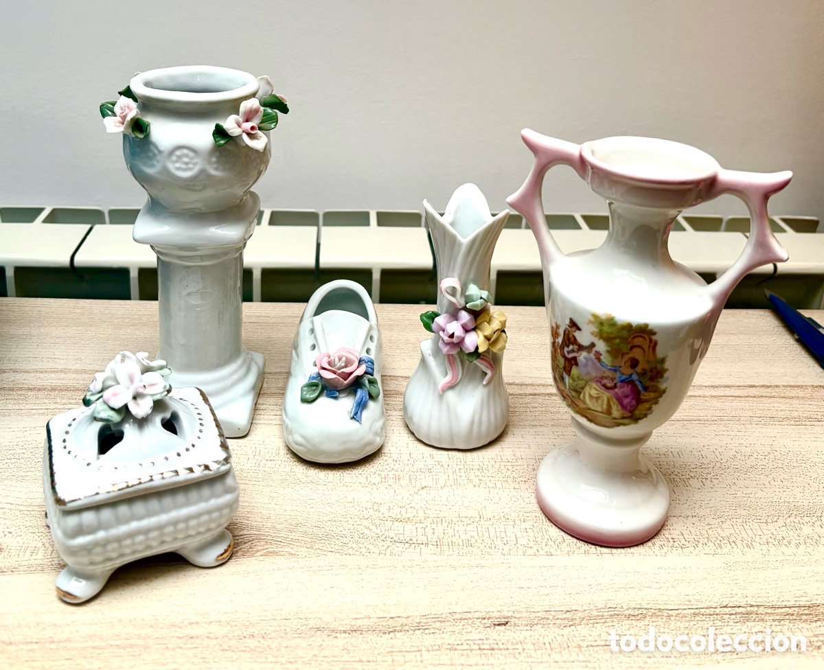 Vintage: Lote de 5 Piezas de Porcelana Vintage - Estilo Rom&aacute;ntico y Capodimonte