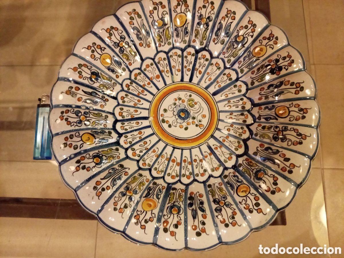 Vintage: Gran plato cer&aacute;mica Talavera pintado a mano en relieve &ndash; artesanal vintage