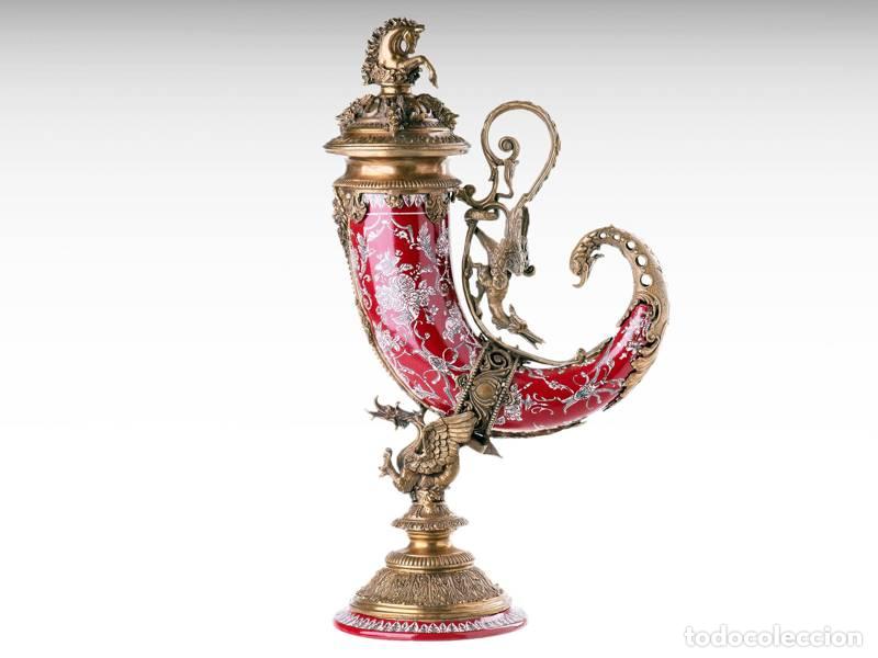 Vintage: Jarr&oacute;n de porcelana y bronce con forma de cornucopia; con adorno de drag&oacute;n y caballo - Art Nouveau (