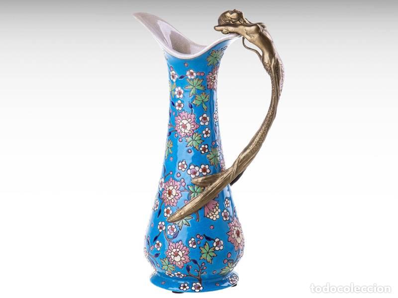 Vintage: Jarra de vino/agua de porcelana y bronce; estilo victoriano (1421)