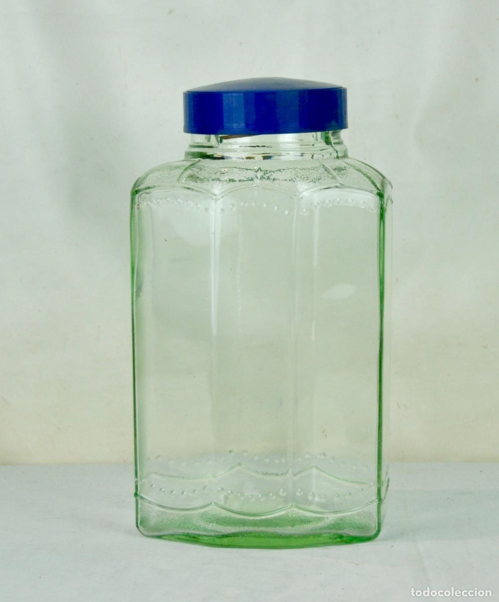 Vintage: Bote en cristal tapa azul