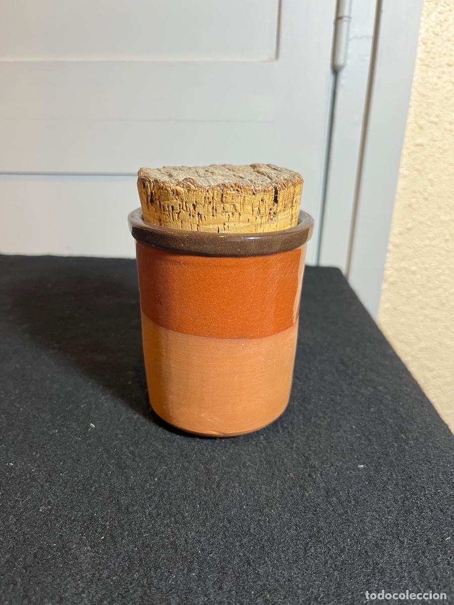 Vintage: Bote cer&aacute;mica bicolor vintage con tap&oacute;n corcho alfarer&iacute;a catalana dise&ntilde;o r&uacute;stico retro
