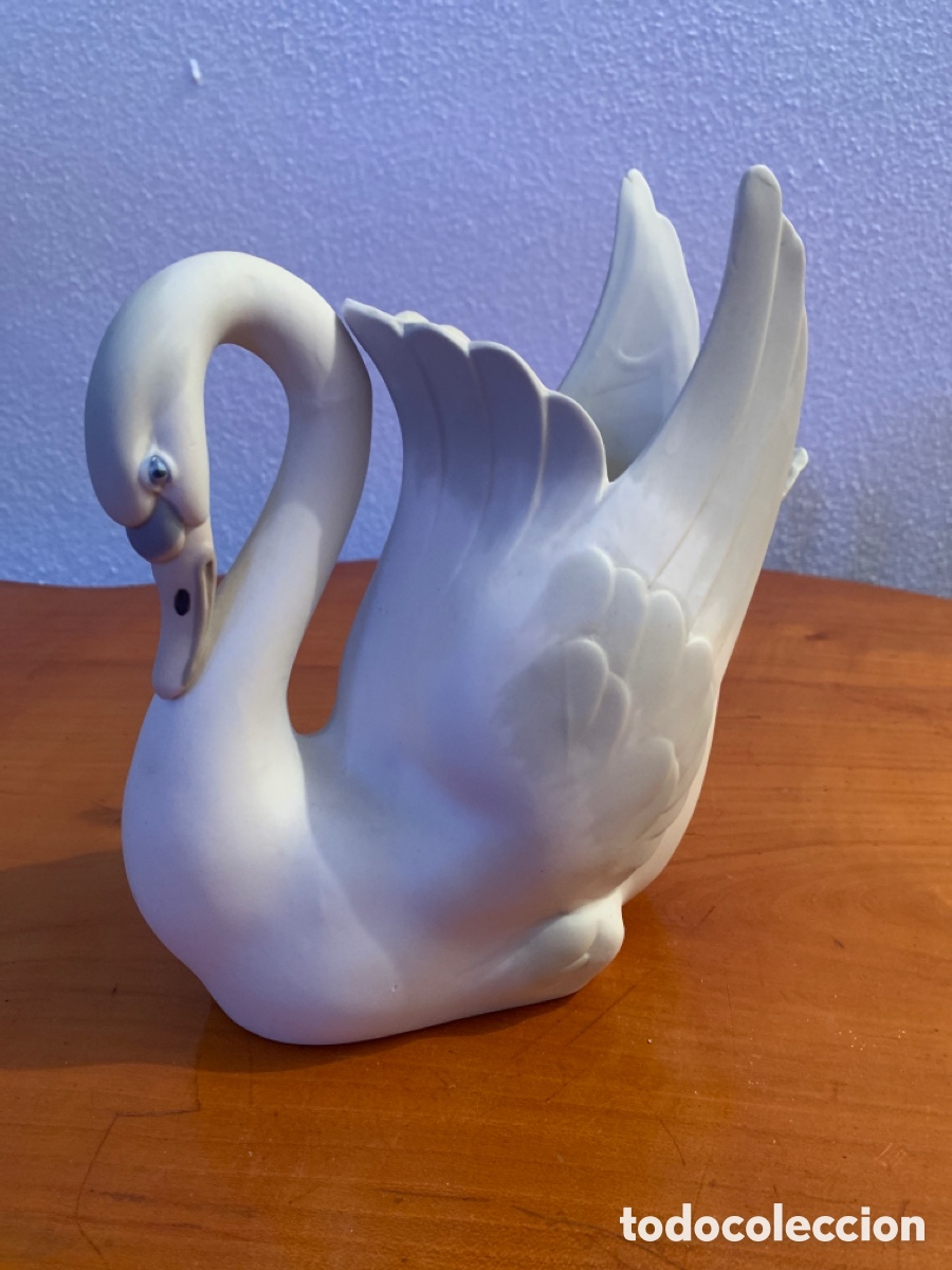 Vintage: Jarron de porcelana con forma de cisne