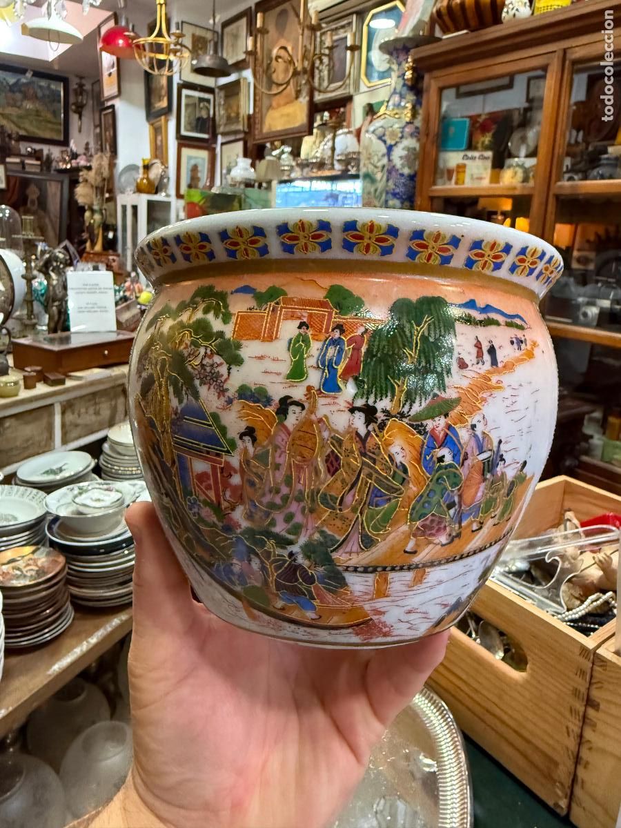 Vintage: PRECIOSO MACETERO DE CERAMICA ORIENTAL - MEDIDA 15X13 CM