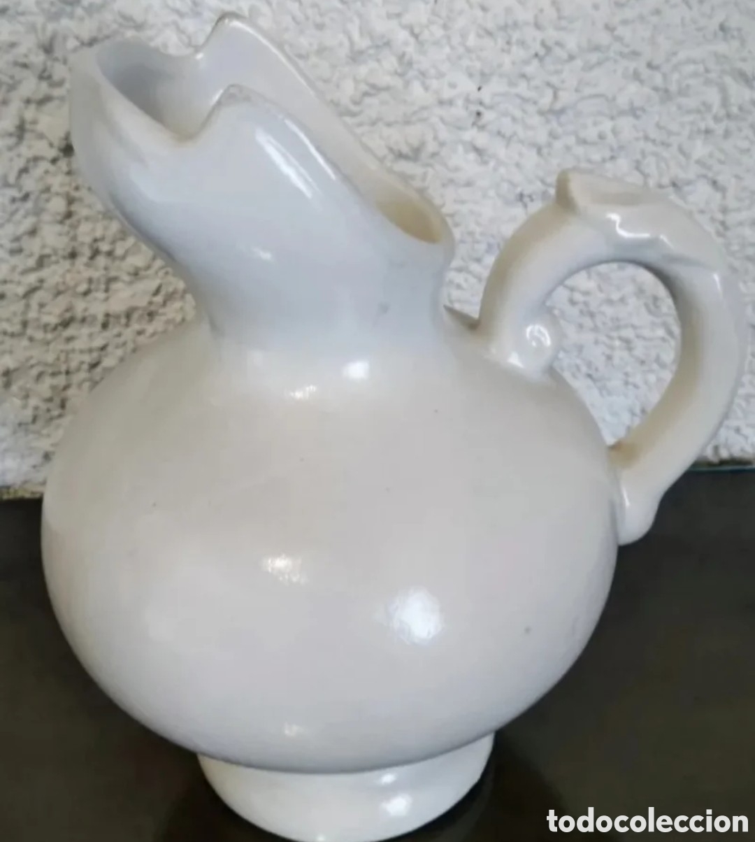 Vintage: Jarra de cer&aacute;mica blanca esmaltada o loza