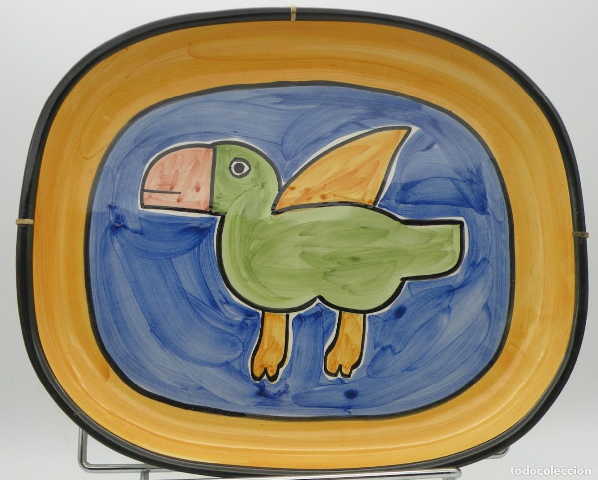 Vintage: BANDEJA DE PORCELANA POLICROMADA PINTADA A MANO - A. SANTOS
