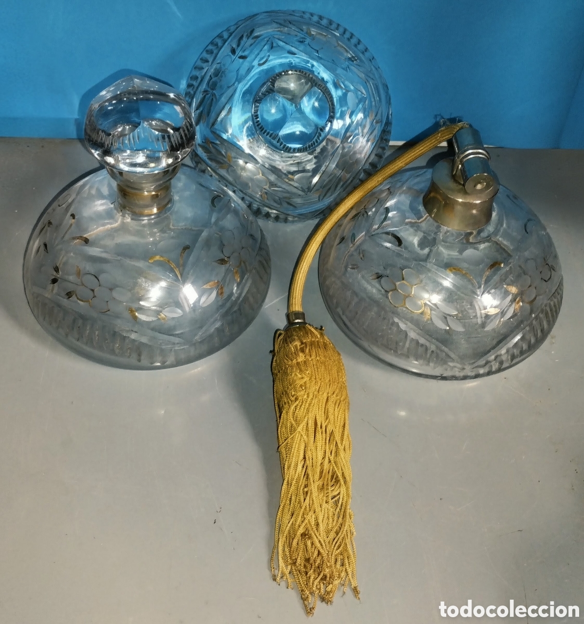 Vintage: JUEGO de TOCADOR VINTAGE de CRISTAL TALLADO PERFUMADOR ART DECO o NOUVEAU en NORMAL ESTADO ver fotos