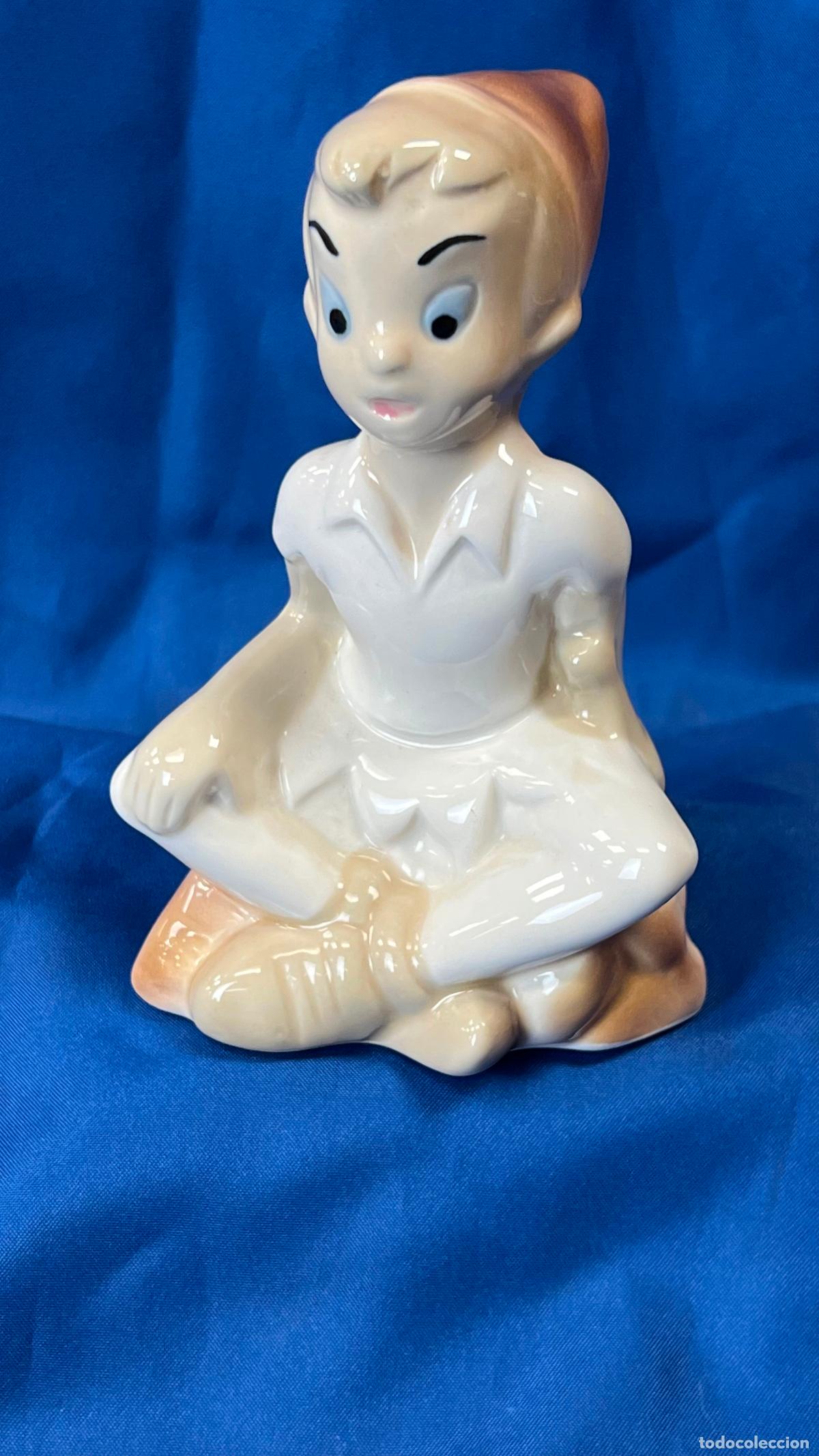 Vintage: Antigua Figura de Peter Pan en Porcelana / Cer&aacute;mica. Walt Disney Productions. Made in Spain. C. 1970